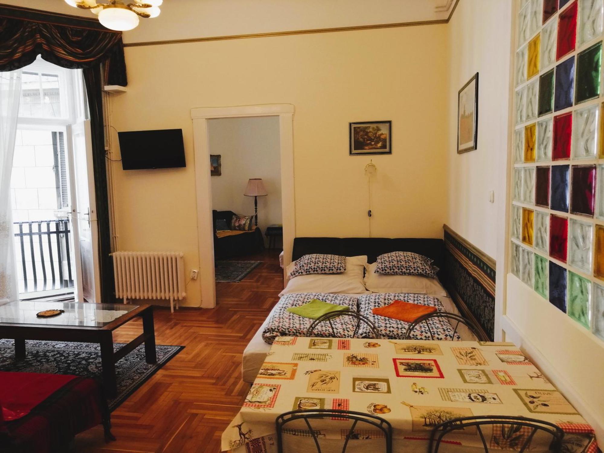 Garibaldi 5 Apartments & Rooms Budapest Extérieur photo