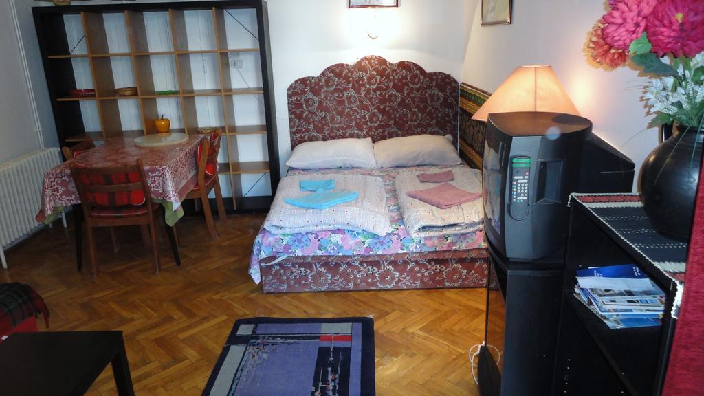 Garibaldi 5 Apartments & Rooms Budapest Extérieur photo